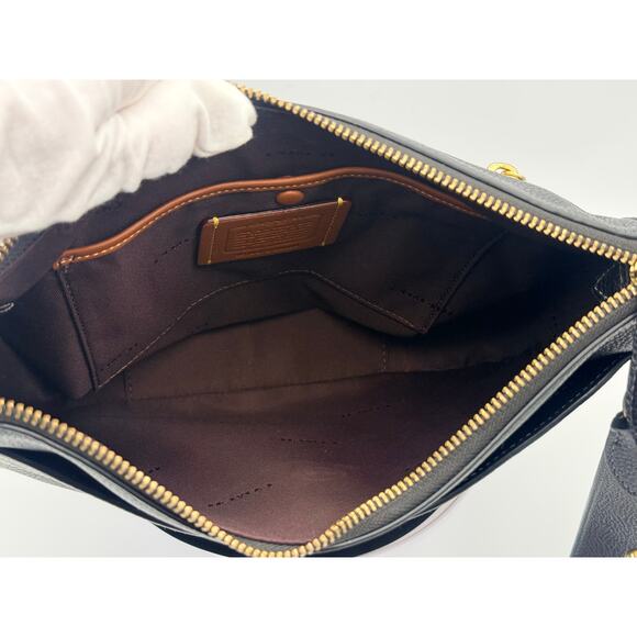 Luxury Set: Coach Chaise Crossbody & Wyn Small Wallet - Picture 7 of 13